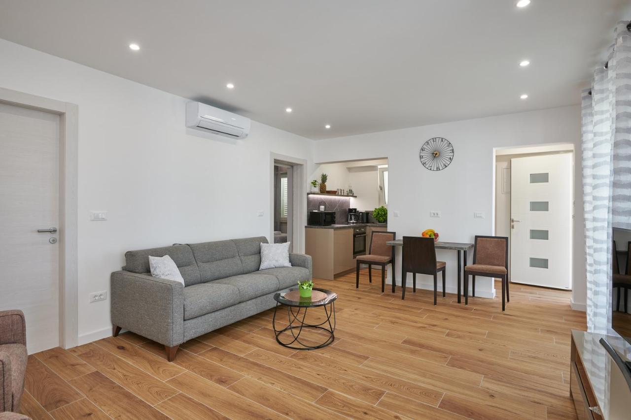 Newly Renovated Apt. Near To Entrance To Old Town Dubrovnik Exteriör bild